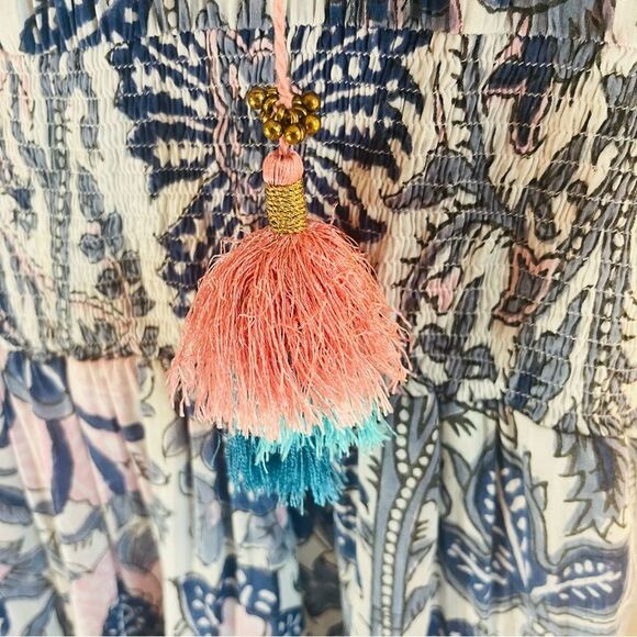 Hunter Bell Floral Dress - Picture 9 of 11